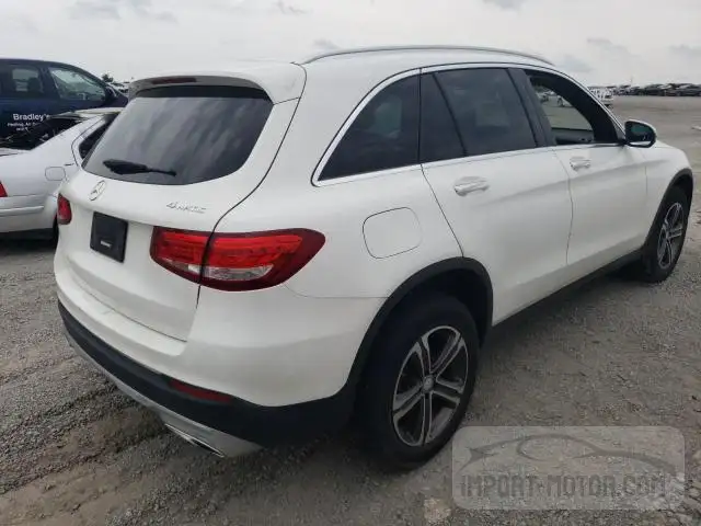 WDC0G4KB8HF155447 2017 Mercedes-Benz Glc 300 4Matic