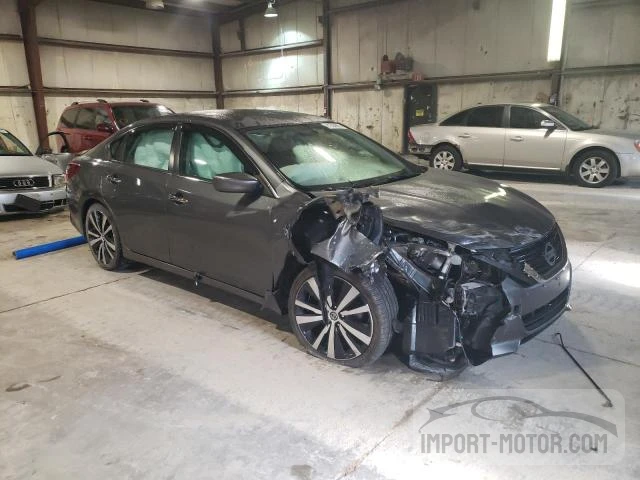 1N4AL3AP2JC473266 2018 Nissan Altima 2.5 Sr