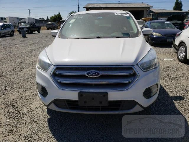 1FMCU9GD6HUD80556 2017 Ford Escape Se