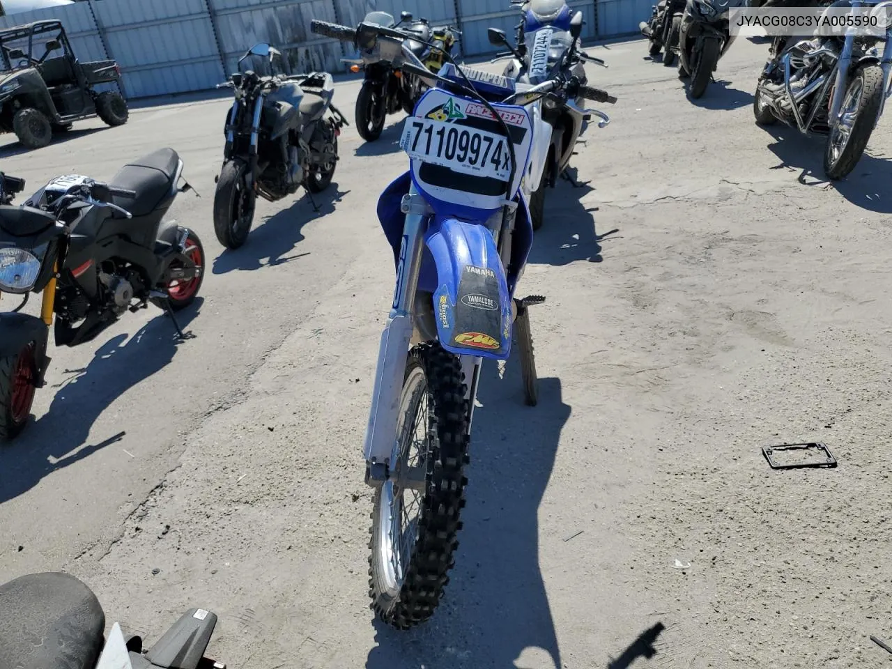 2000 Yamaha Yz250 VIN: JYACG08C3YA005590 Lot: 71109974