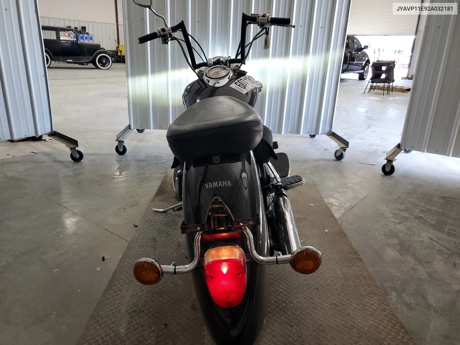 2002 Yamaha Xvs1100 A VIN: JYAVP11E92A032181 Lot: 60718184