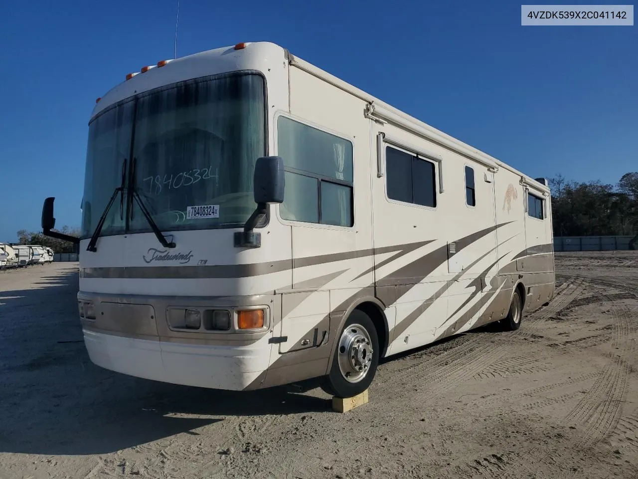 2002 Spartan Motors Motorhome 4Vz VIN: 4VZDK539X2C041142 Lot: 78408324