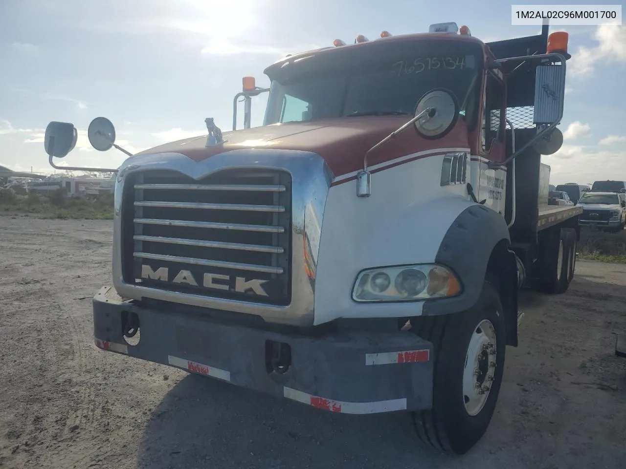 2006 Mack 700 Ct700 VIN: 1M2AL02C96M001700 Lot: 76575134