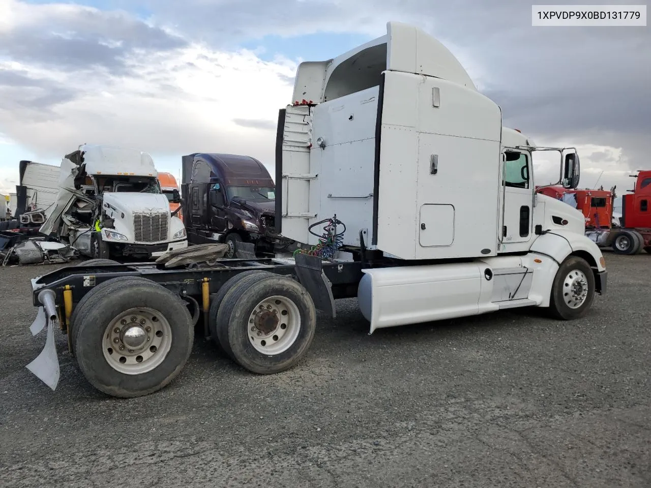 2011 Peterbilt 384 VIN: 1XPVDP9X0BD131779 Lot: 80332794