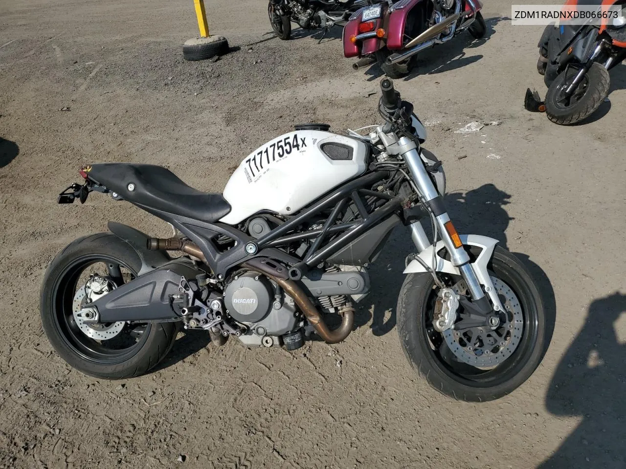 2013 Ducati Monster 696 VIN: ZDM1RADNXDB066673 Lot: 71717554