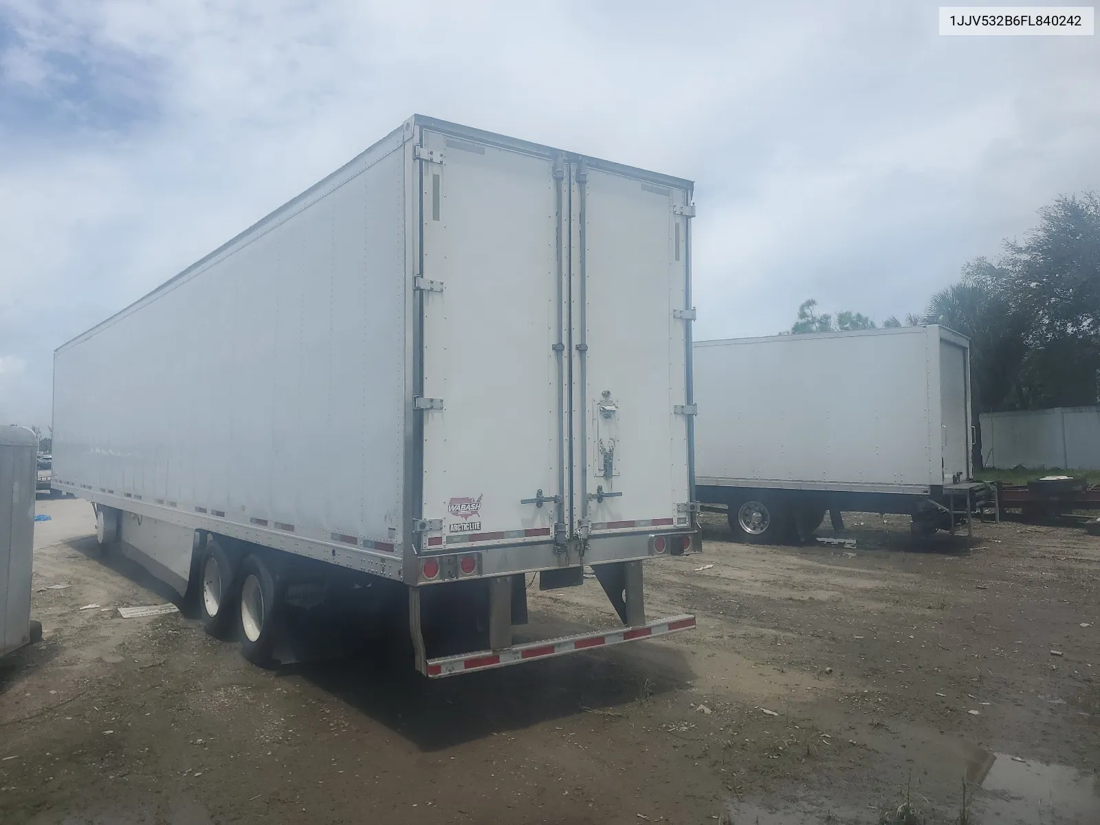 2015 Wabash Trailer VIN: 1JJV532B6FL840242 Lot: 67548084