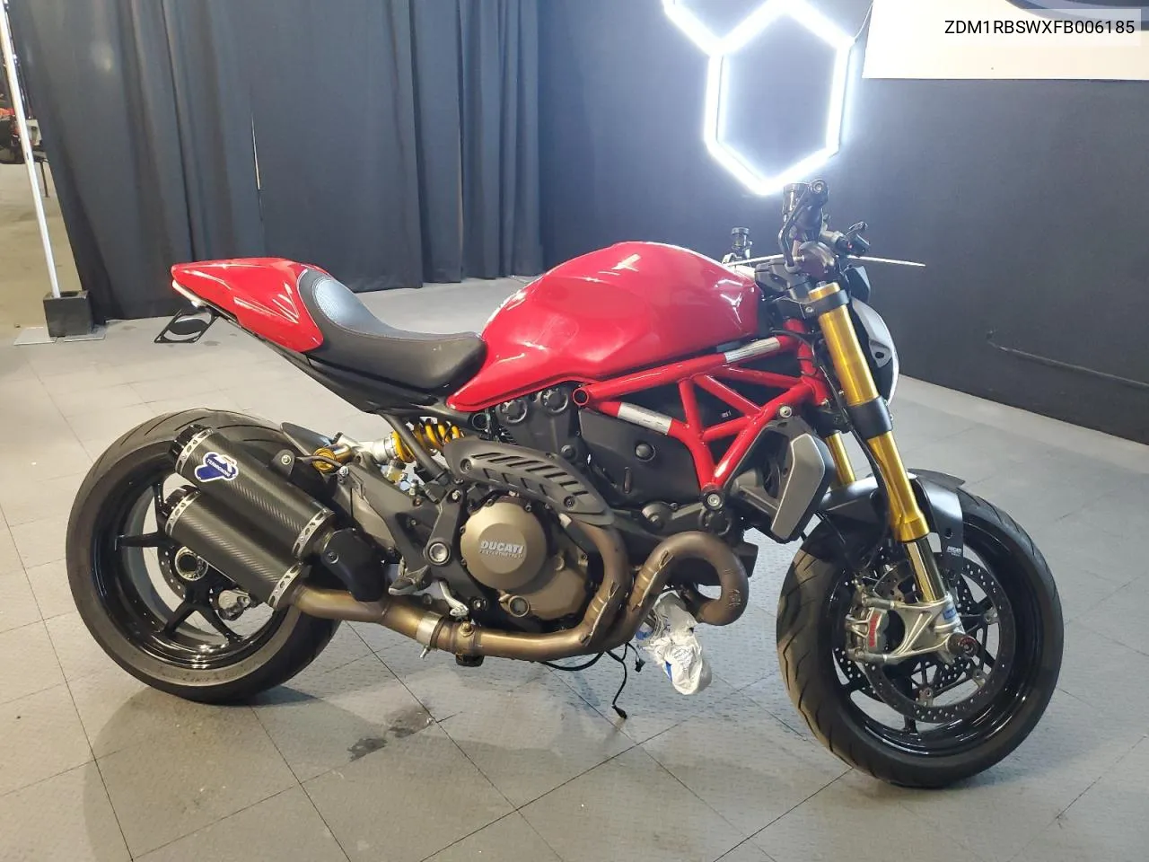 2015 Ducati Monster 1200 S VIN: ZDM1RBSWXFB006185 Lot: 69981064