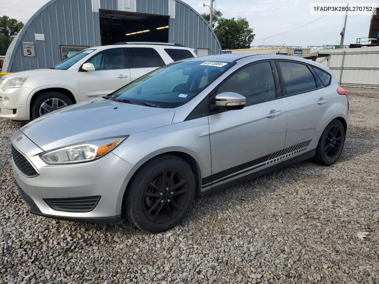 2016 Ford Focus Se VIN: 1FADP3K28GL270752 Lot: 63073084