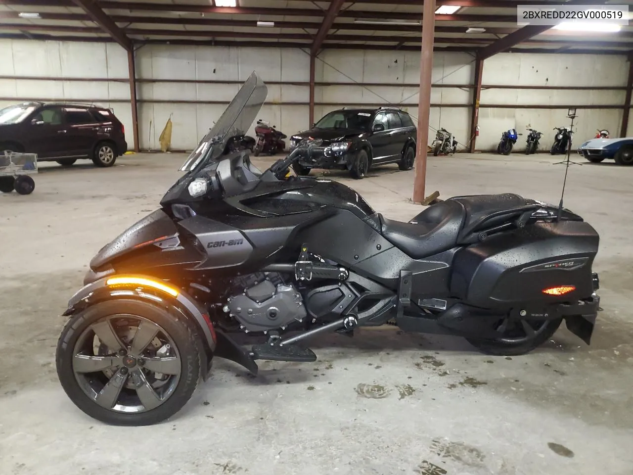 2016 Can-Am Spyder Roadster F3-T VIN: 2BXREDD22GV000519 Lot: 73482884