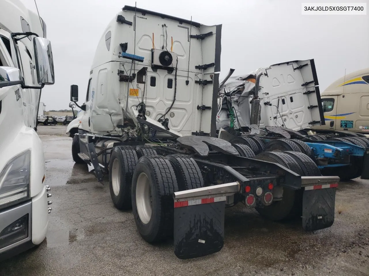 2016 Freightliner Cascadia 125 VIN: 3AKJGLD5XGSGT7400 Lot: 74202744