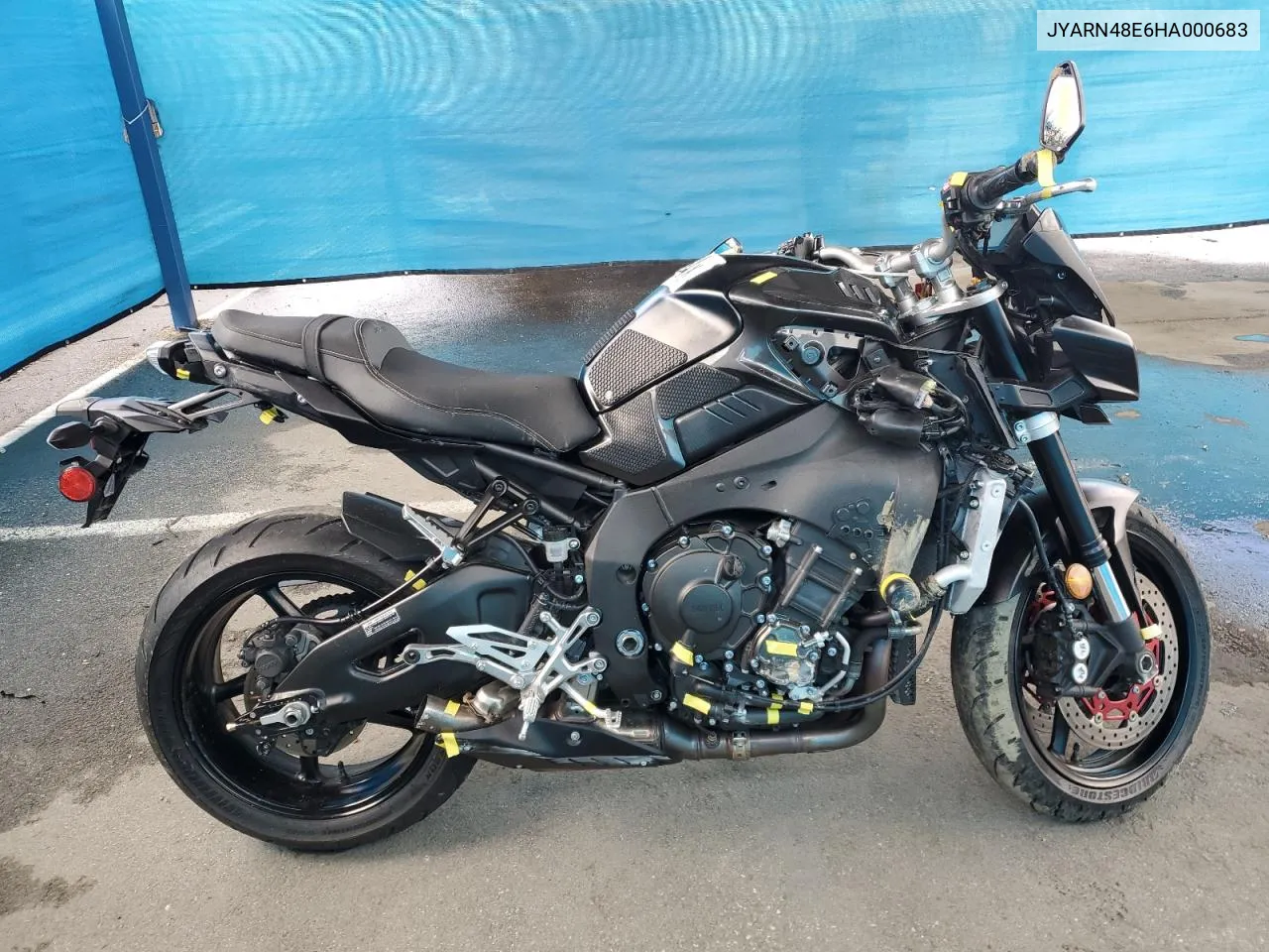 JYARN48E6HA000683 2017 Yamaha Fz10