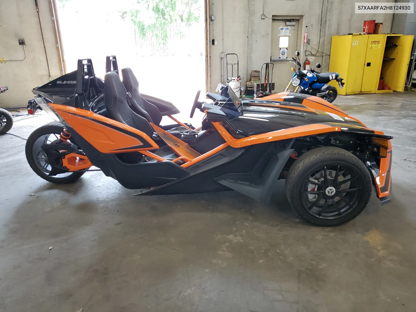 2017 Polaris Slingshot Slr VIN: 57XAARFA2H8124930 Lot: 65351054