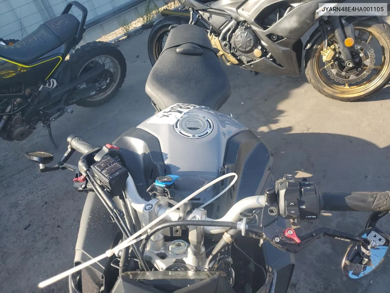 JYARN48E4HA001105 2017 Yamaha Fz10