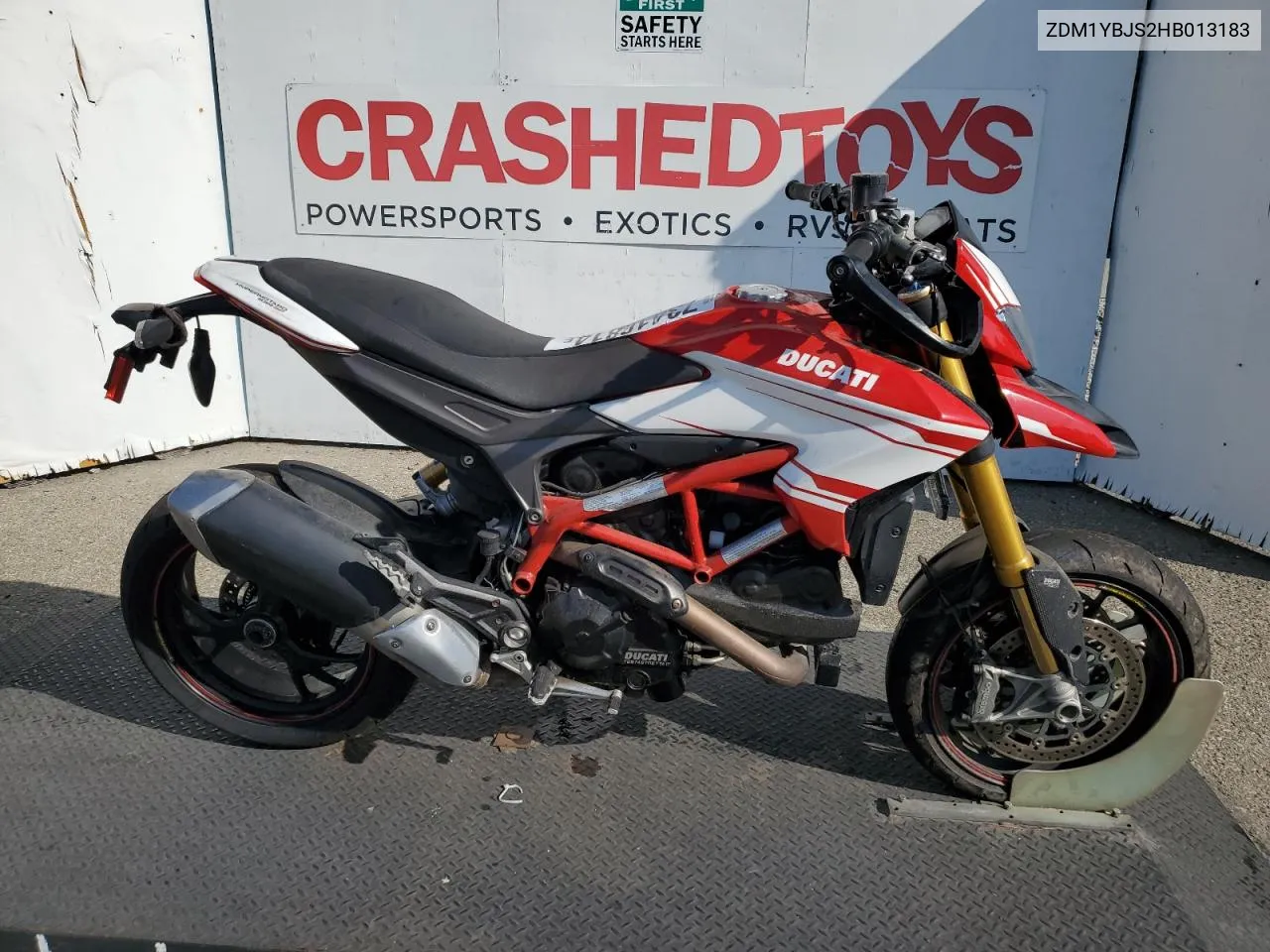 ZDM1YBJS2HB013183 2017 Ducati Hypermotard 939