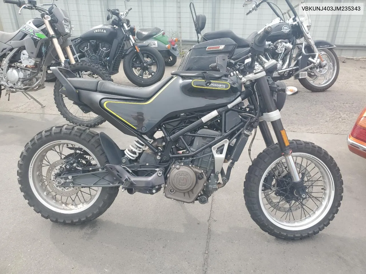 2018 Husqvarna Svartpilen 401 VIN: VBKUNJ403JM235343 Lot: 70877864