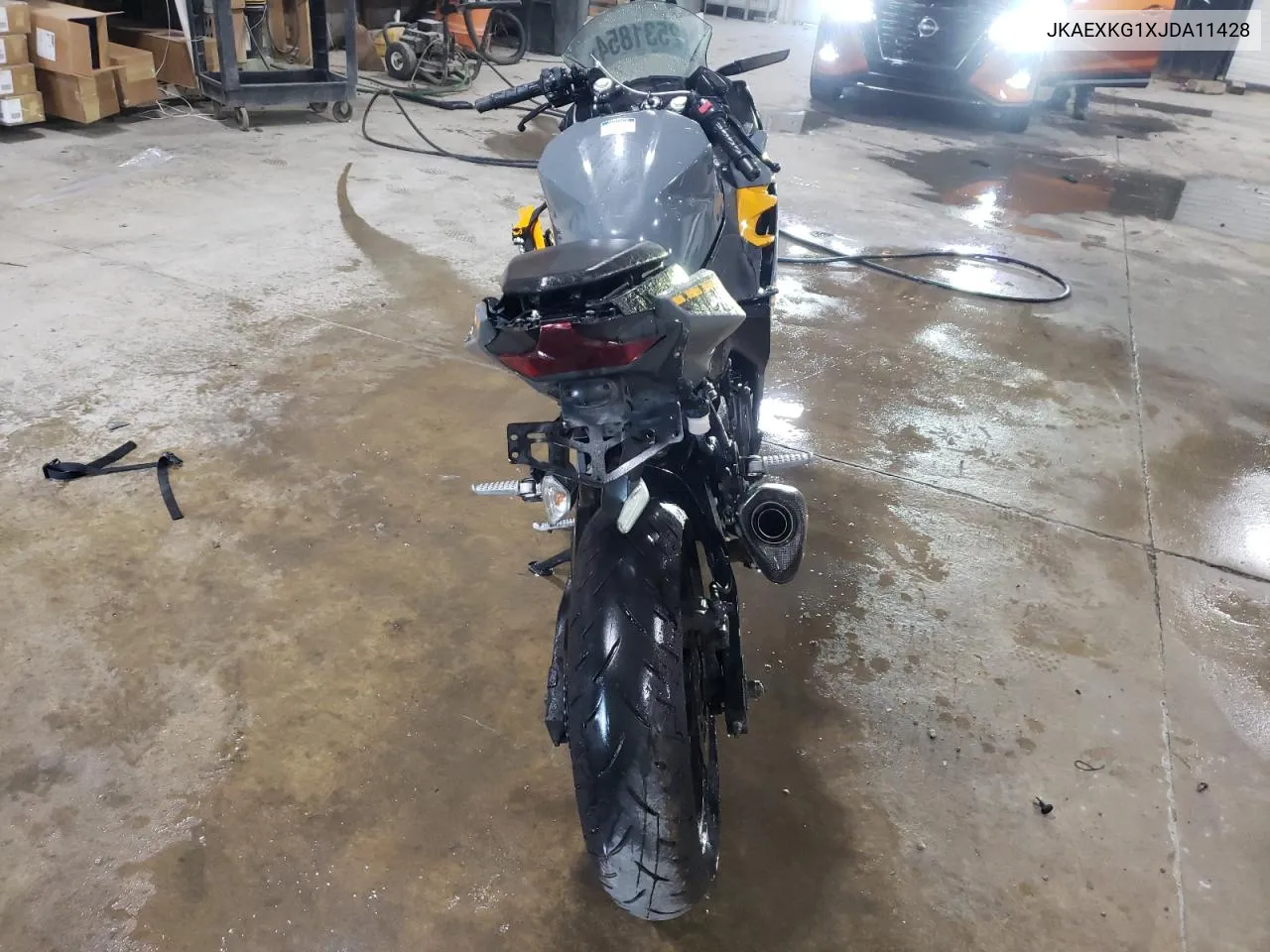 JKAEXKG1XJDA11428 2018 Kawasaki Ex400