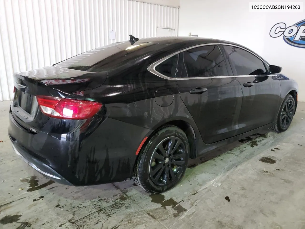 2018 Chrysler 200 Limited VIN: 1C3CCCAB2GN194263 Lot: 75471334