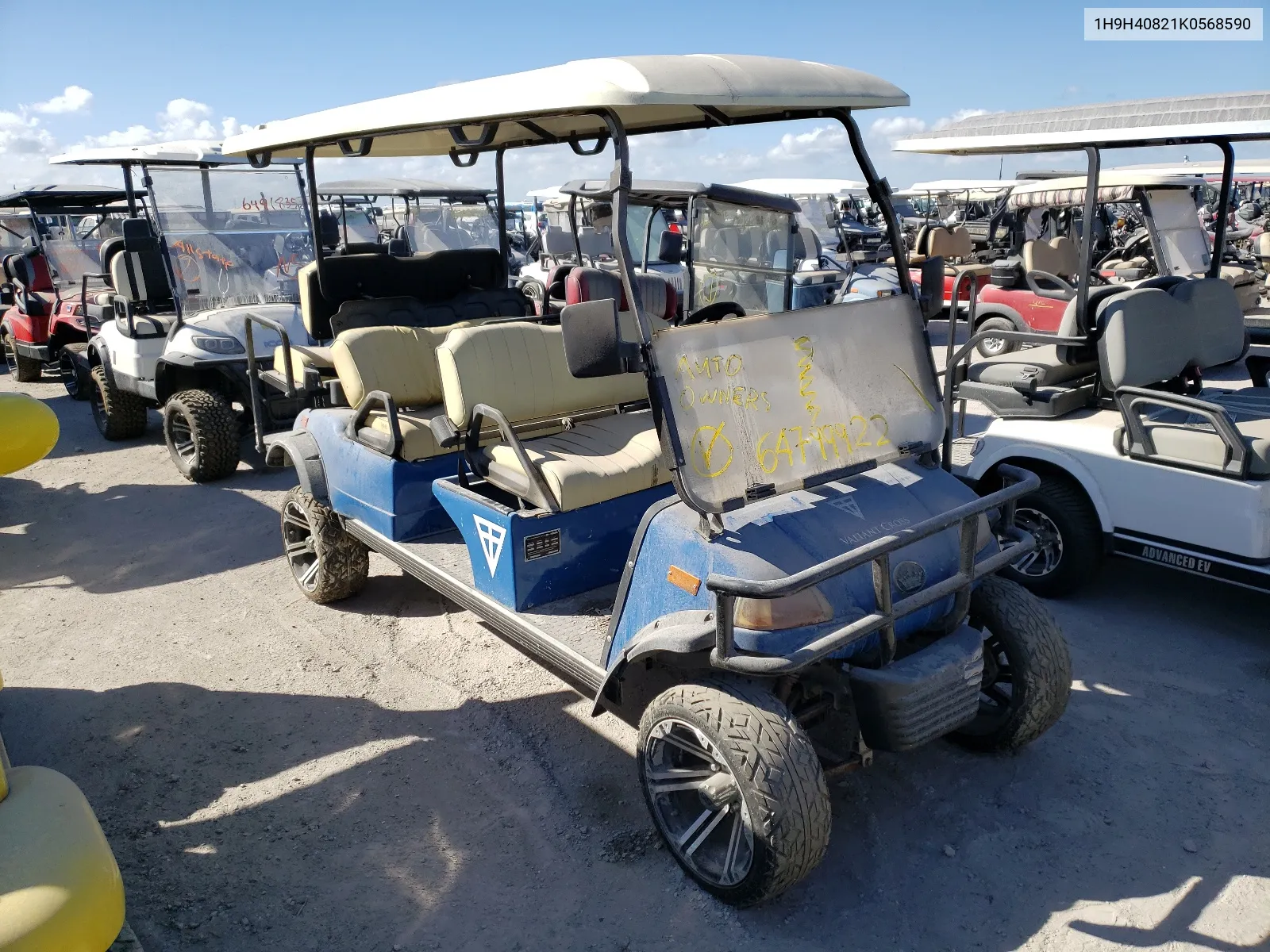 1H9H40821K0568590 2019 Redb Golfcart