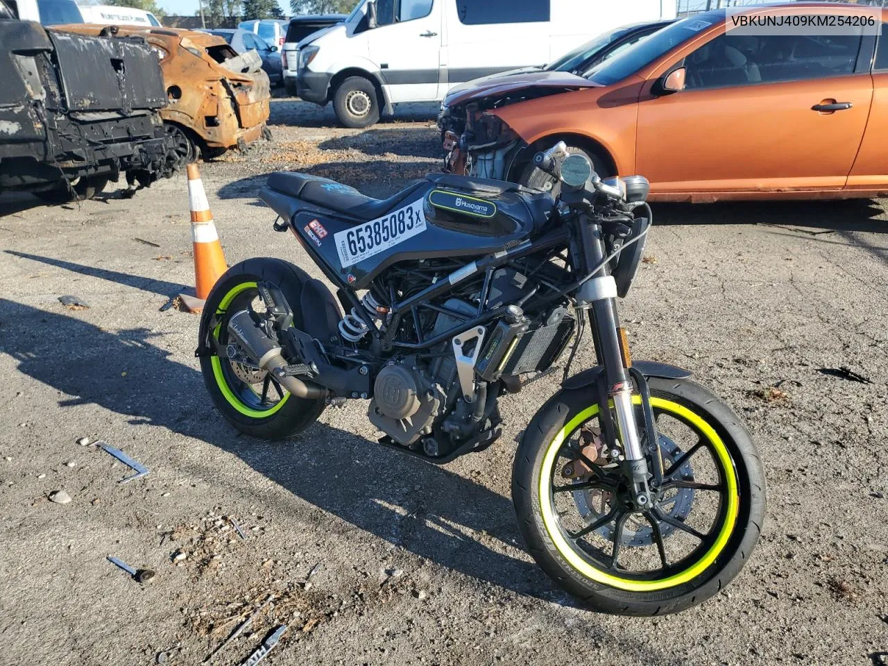 2019 Husqvarna Svartpilen 401 VIN: VBKUNJ409KM254206 Lot: 63153654