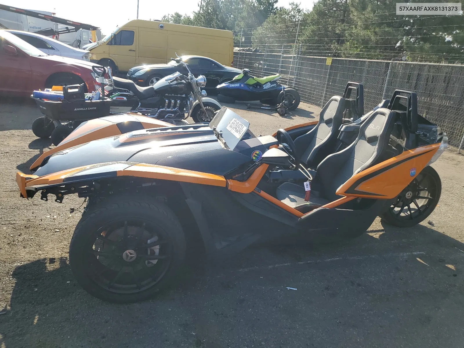 57XAARFAXK8131373 2019 Polaris Slingshot Slr