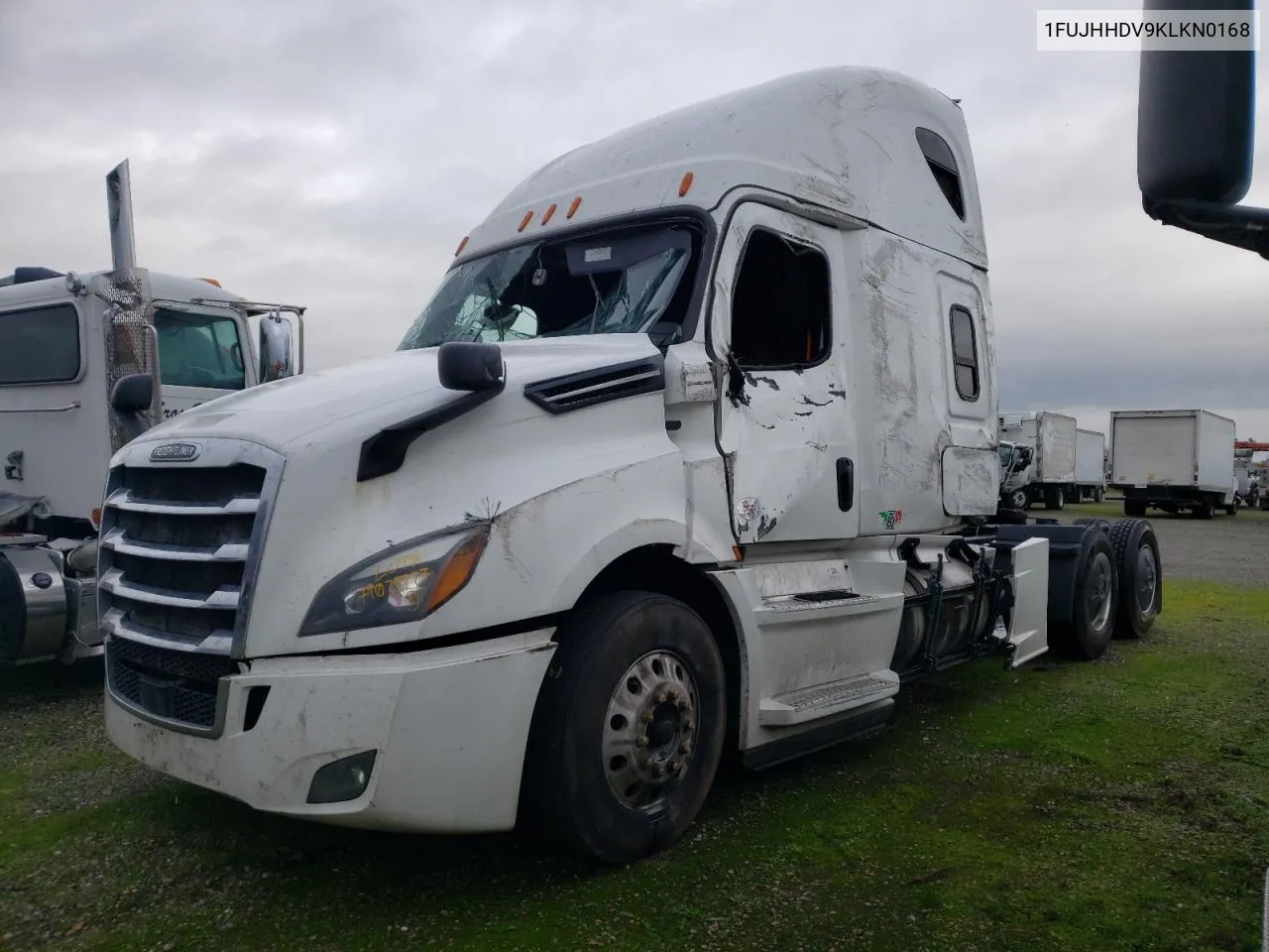 2019 Freightliner Cascadia 126 VIN: 1FUJHHDV9KLKN0168 Lot: 70328674