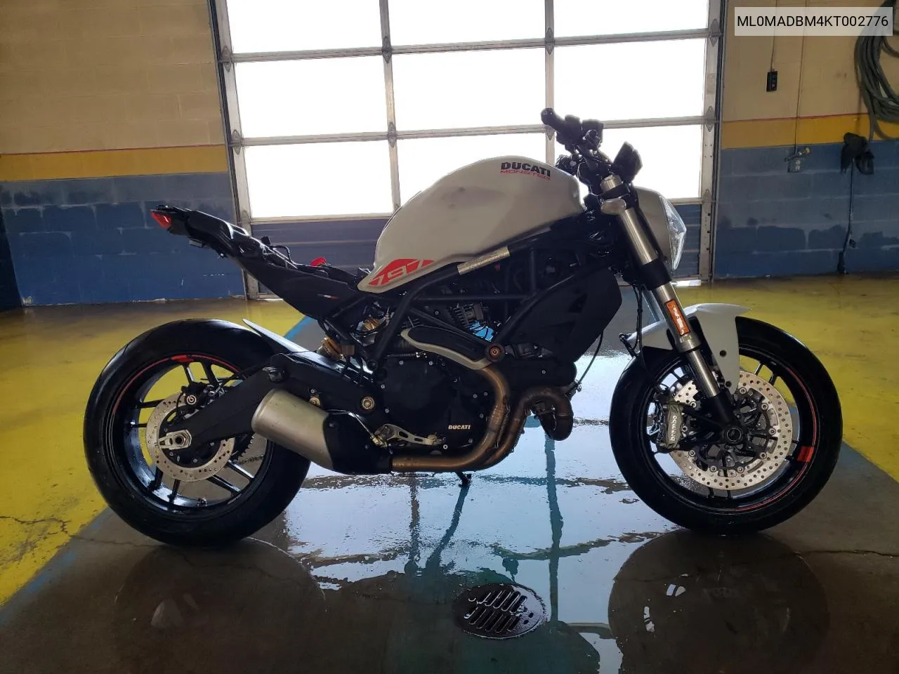 2019 Ducati Monster 797+ VIN: ML0MADBM4KT002776 Lot: 71362324