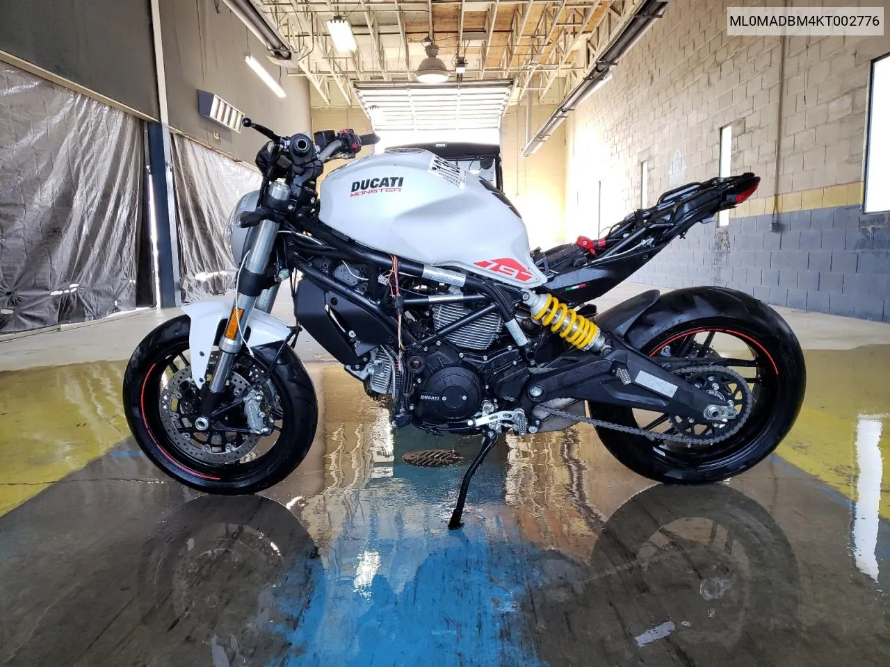 2019 Ducati Monster 797+ VIN: ML0MADBM4KT002776 Lot: 71362324