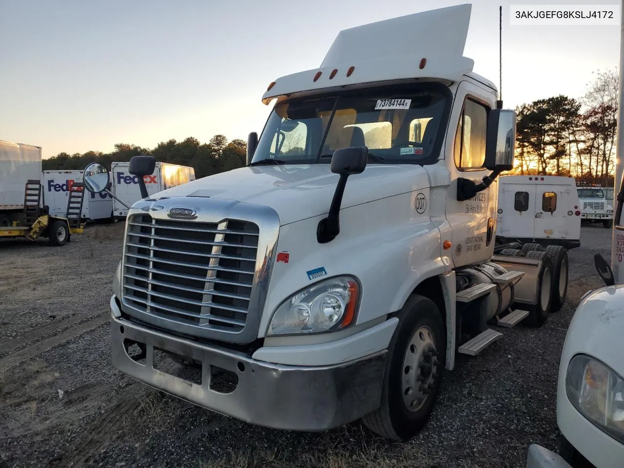 2019 Freightliner Cascadia 125 VIN: 3AKJGEFG8KSLJ4172 Lot: 73784144