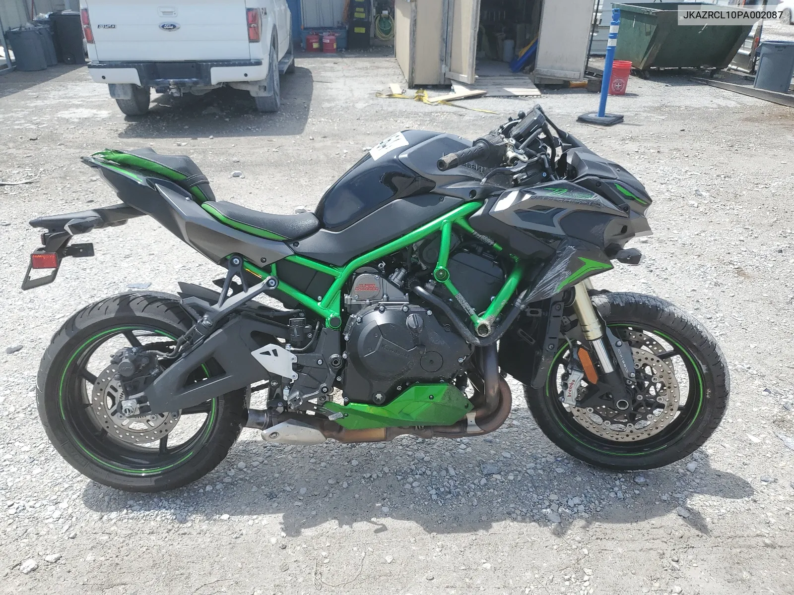 2023 Kawasaki Zr1000 L VIN: JKAZRCL10PA002087 Lot: 60640464