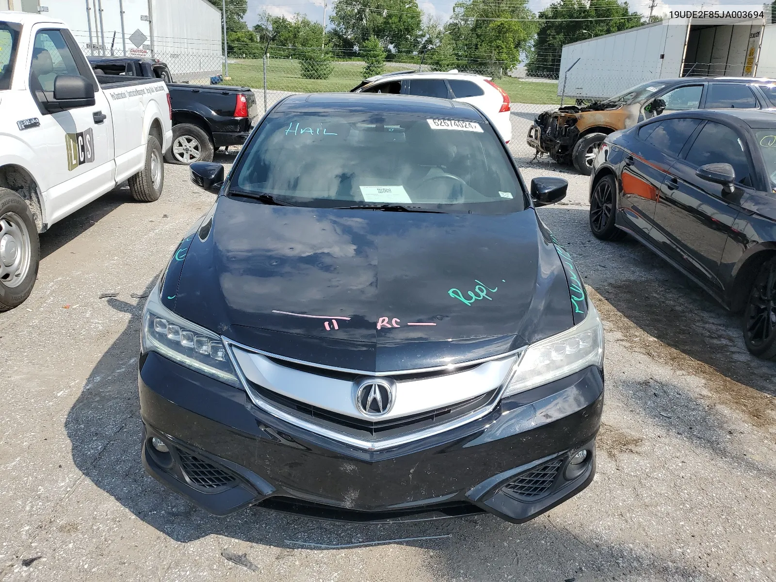 19UDE2F85JA003694 2018 Acura Ilx Premium