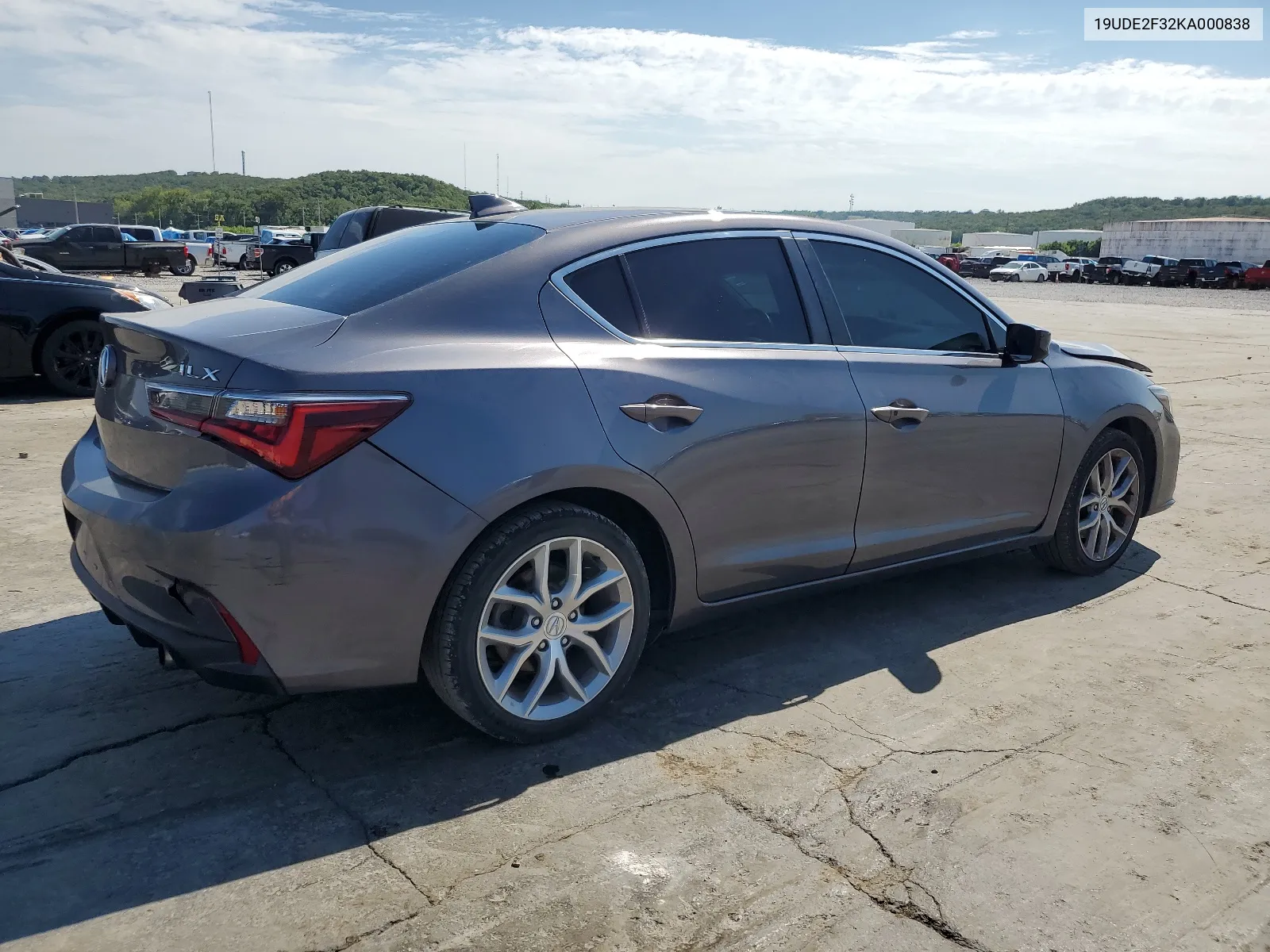 19UDE2F32KA000838 2019 Acura Ilx