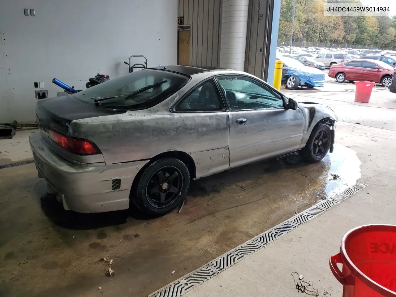 JH4DC4459WS014934 1998 Acura Integra Ls