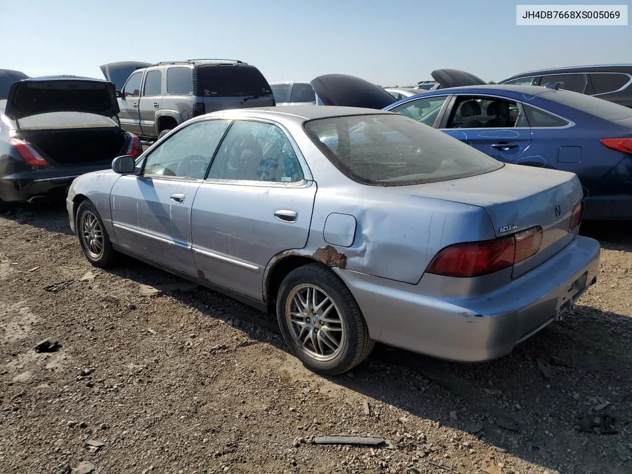 1999 Acura Integra Gs VIN: JH4DB7668XS005069 Lot: 61384394