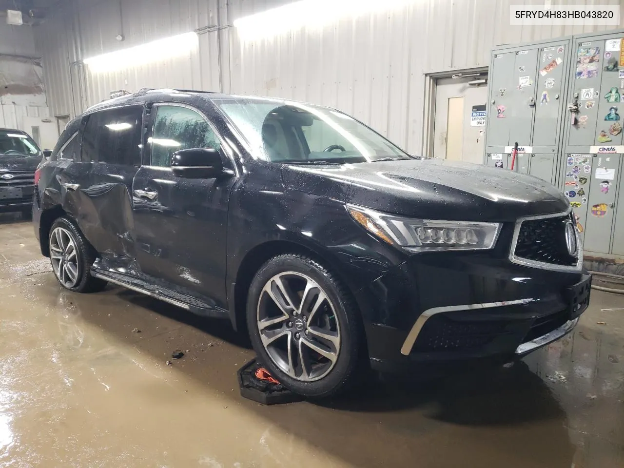 2017 Acura Mdx Advance VIN: 5FRYD4H83HB043820 Lot: 80635764