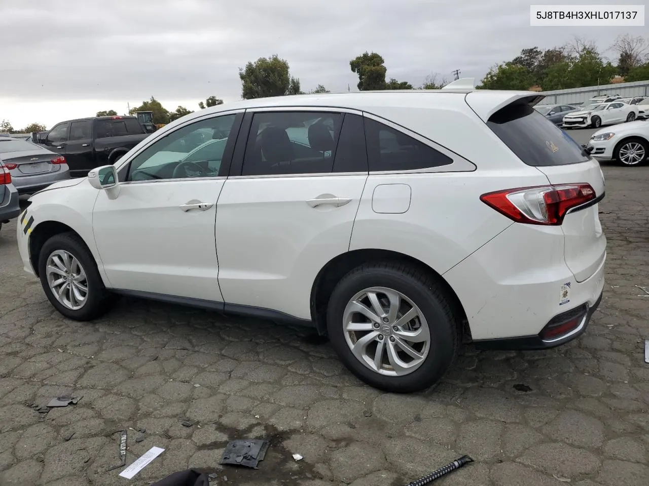 5J8TB4H3XHL017137 2017 Acura Rdx