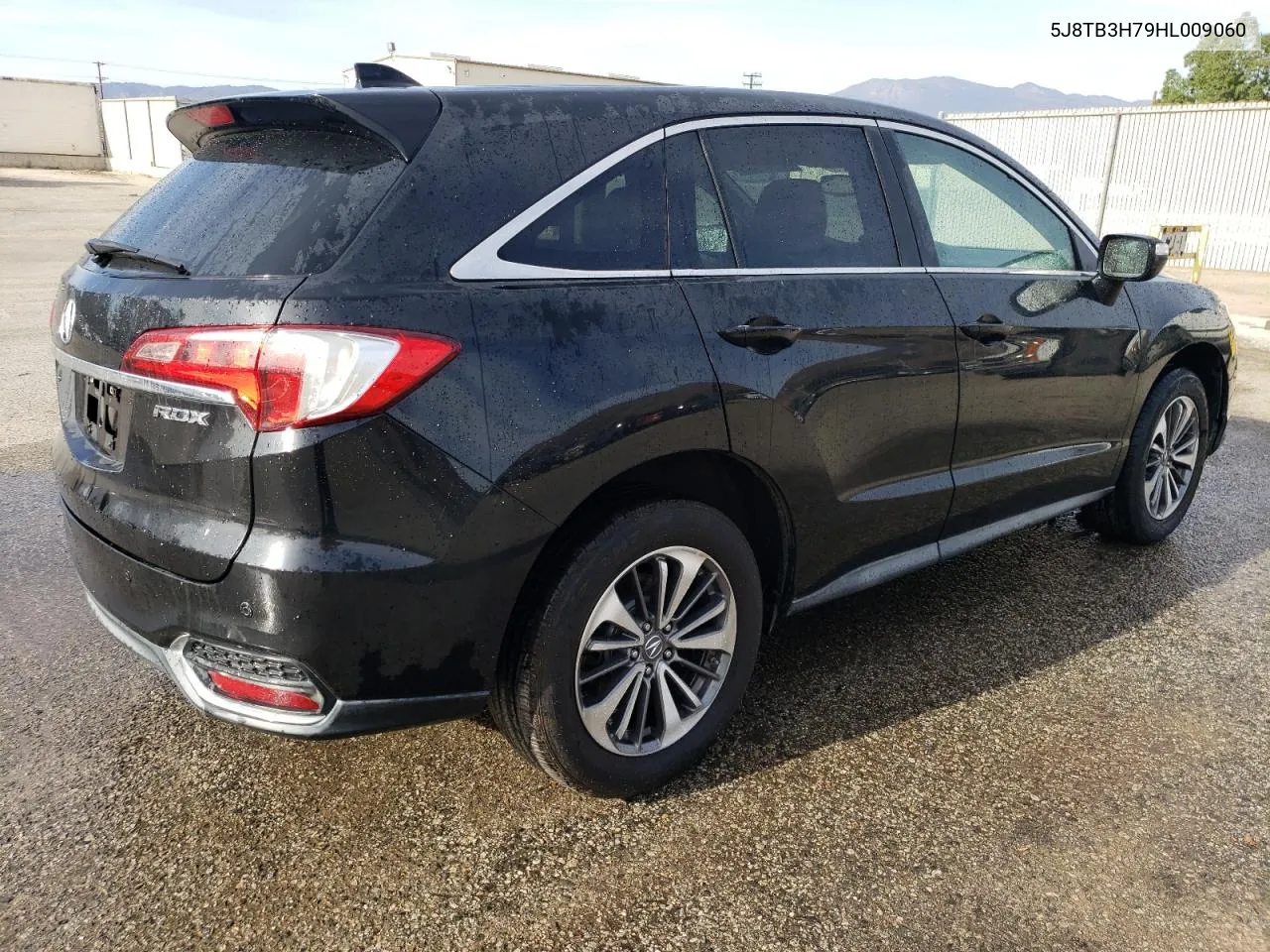 2017 Acura Rdx Advance VIN: 5J8TB3H79HL009060 Lot: 79047224