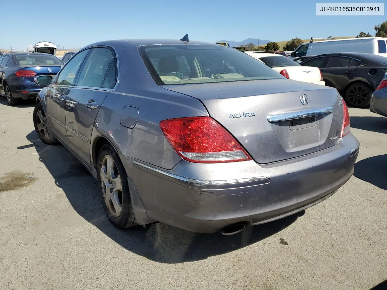 2005 Acura Rl VIN: JH4KB16535C013941 Lot: 55422674