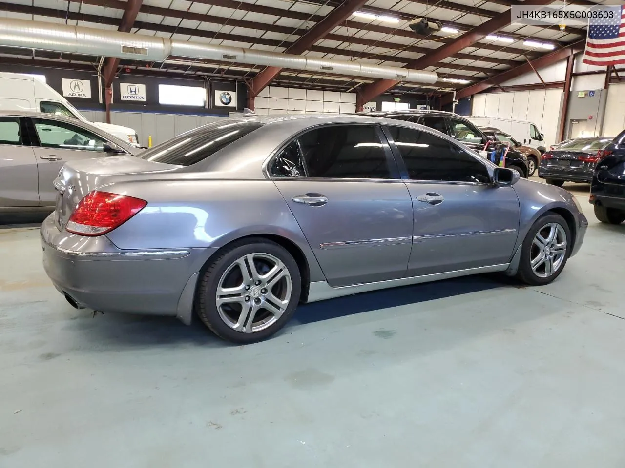 2005 Acura Rl VIN: JH4KB165X5C003603 Lot: 75848784