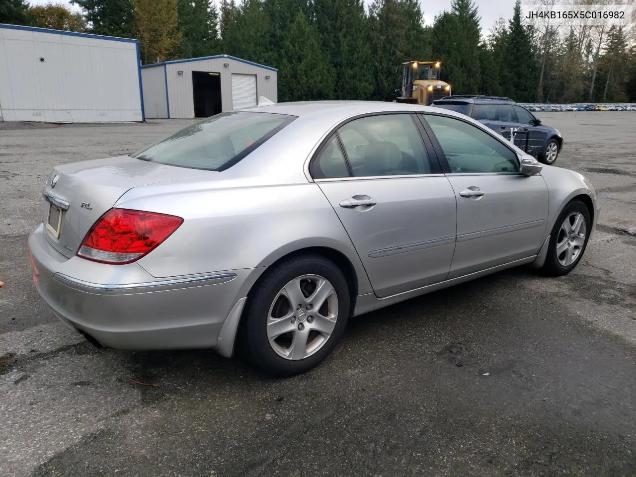 2005 Acura Rl VIN: JH4KB165X5C016982 Lot: 77260434