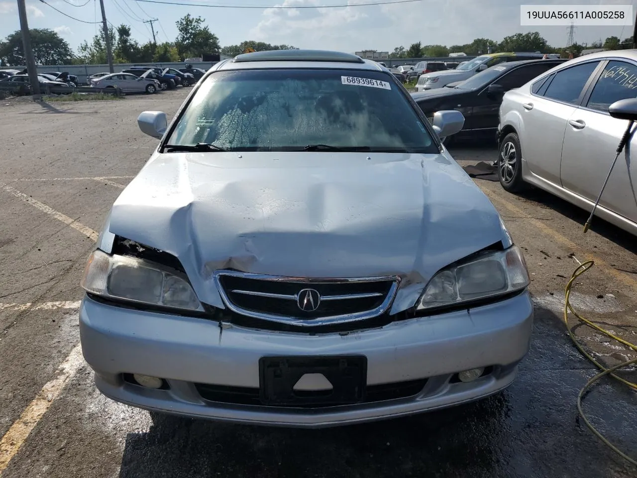 2001 Acura 3.2Tl VIN: 19UUA56611A005258 Lot: 68939614