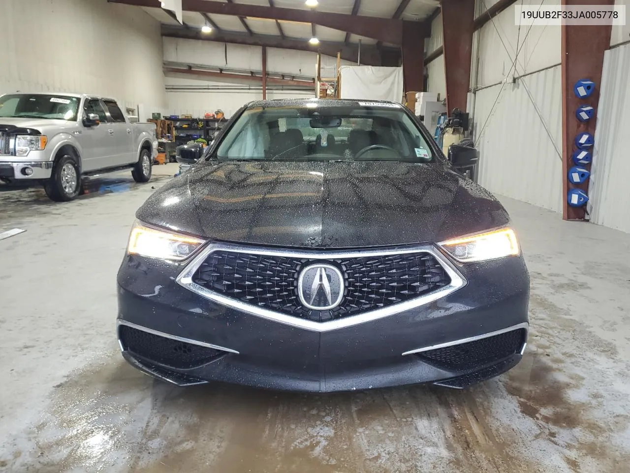 2018 Acura Tlx VIN: 19UUB2F33JA005778 Lot: 70753694