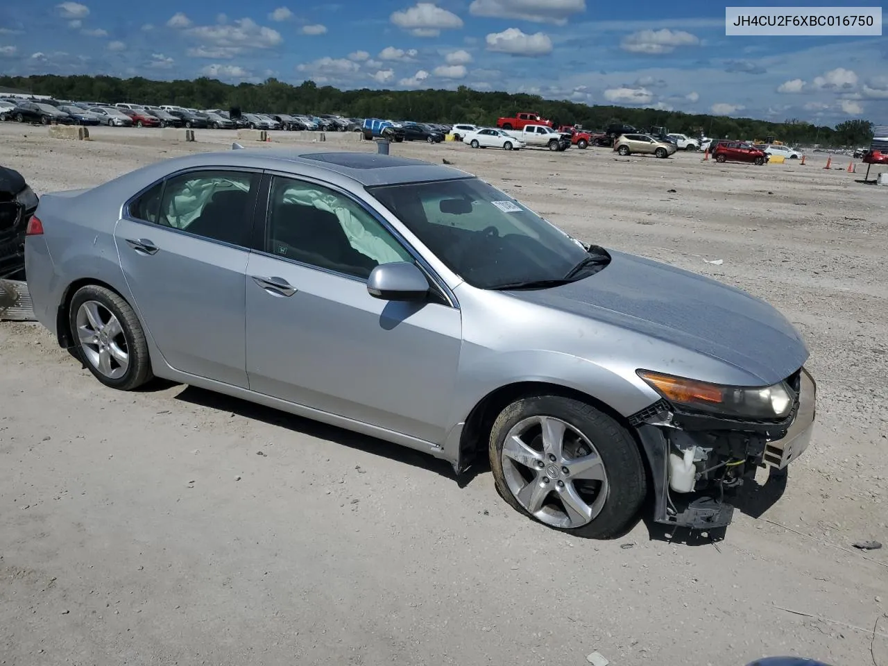 JH4CU2F6XBC016750 2011 Acura Tsx