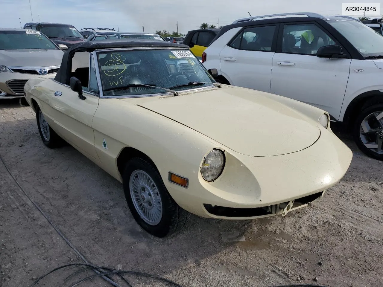 1974 Alfa Romeo Spider VIN: AR3044845 Lot: 76930974