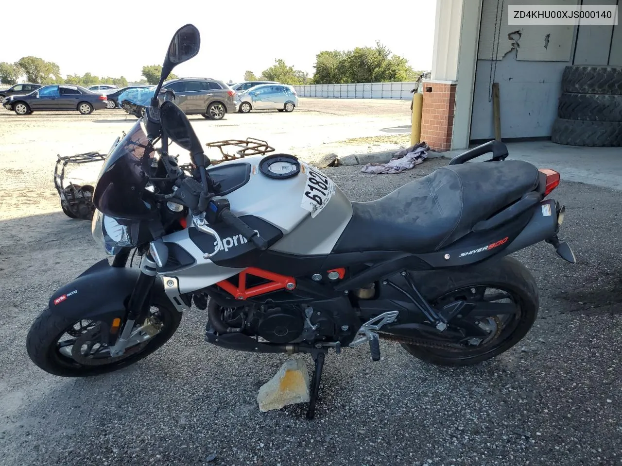 2018 Aprilia Shiver VIN: ZD4KHU00XJS000140 Lot: 61820344