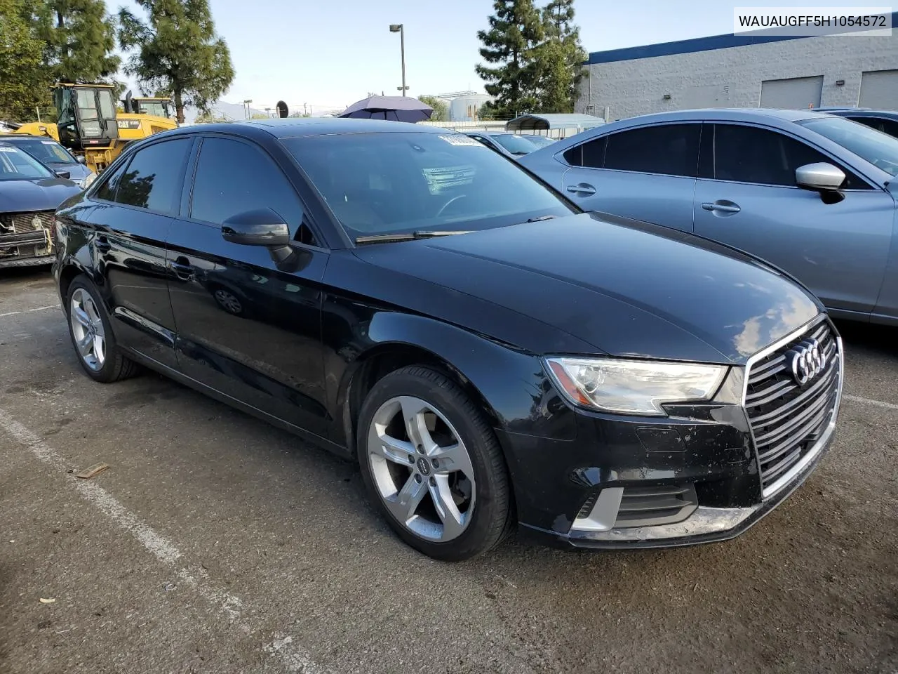 2017 Audi A3 Premium VIN: WAUAUGFF5H1054572 Lot: 37990744