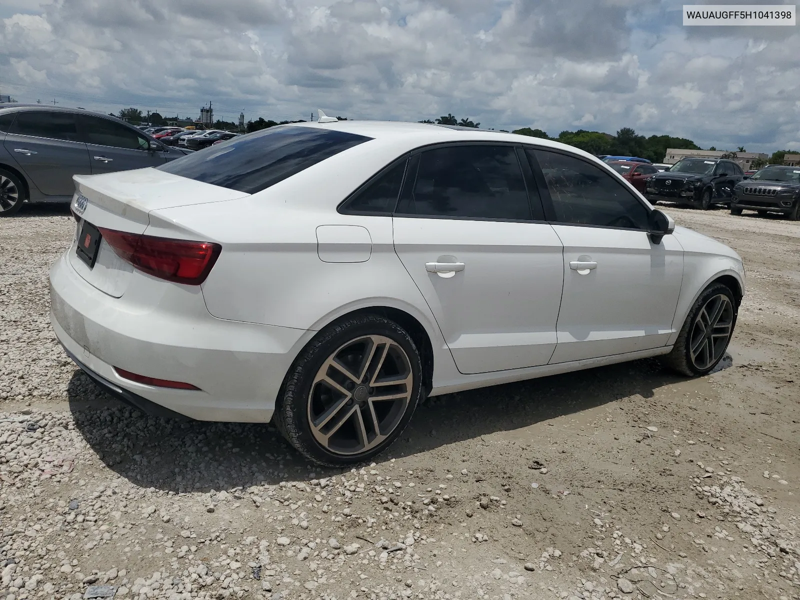 2017 Audi A3 Premium VIN: WAUAUGFF5H1041398 Lot: 65485204