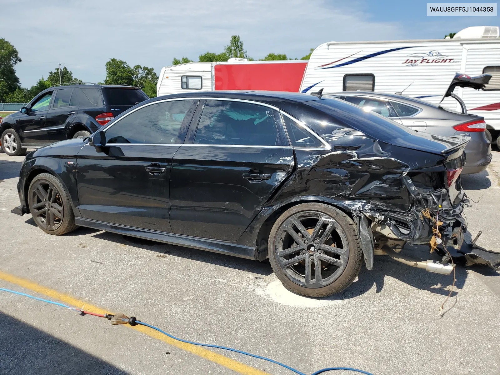 2018 Audi A3 Premium Plus VIN: WAUJ8GFF5J1044358 Lot: 60906004