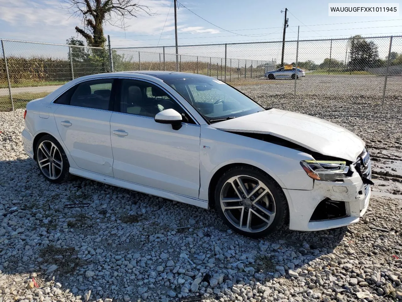 WAUGUGFFXK1011945 2019 Audi A3 Premium Plus