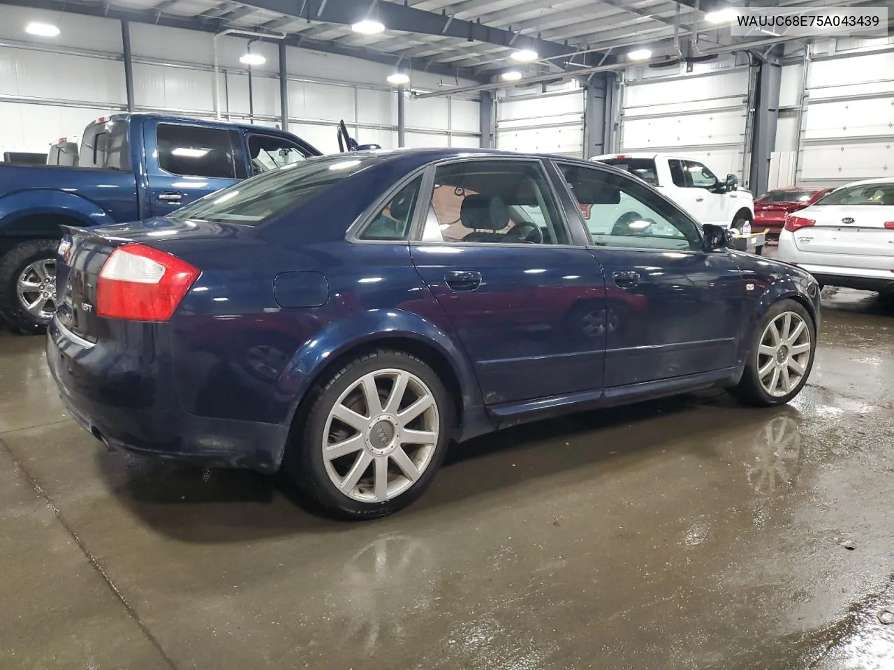 2005 Audi A4 1.8T VIN: WAUJC68E75A043439 Lot: 72220904