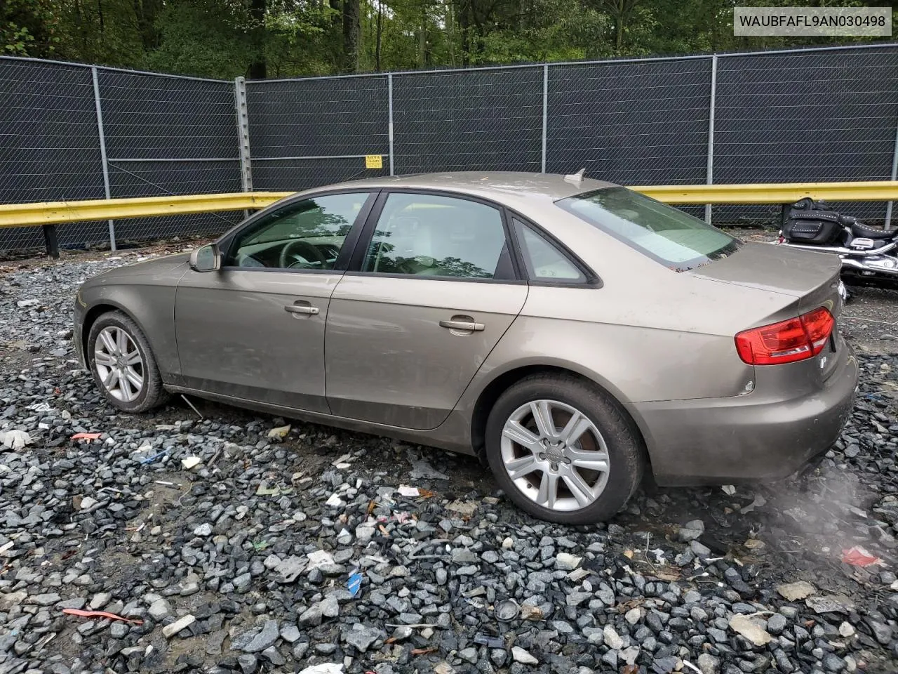 WAUBFAFL9AN030498 2010 Audi A4 Premium